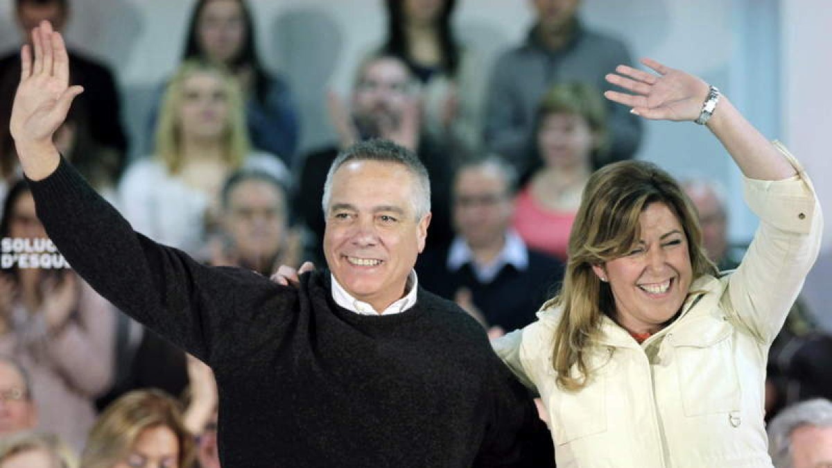 El líder del PSC, Pere Navarro, y la presidenta de Andalucía, Susana Díaz.