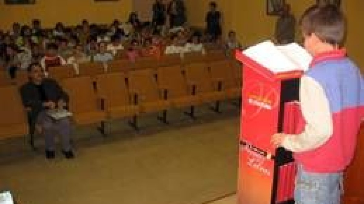 Un momento de la celebración del Día del Libro en Astorga