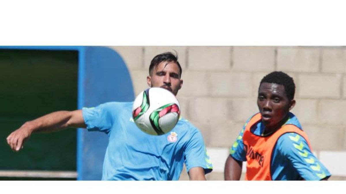 La Cultural regresa hoy a los entrenamientos tras completar las cuatro primeras sesiones de la temporada. SECUNDINO PÉREZ