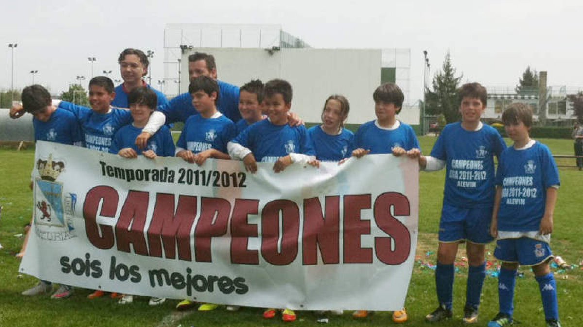 La Casa de Asturias, campeón del grupo 3 de 2.ª Alevín.