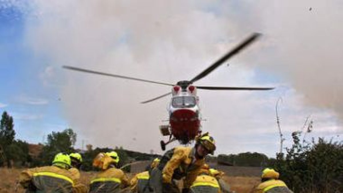 La brigadas antiincendios, durante este verano.