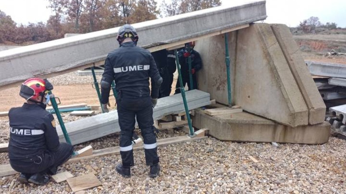 Integrantes del V Batallón de la UME, con base en León. UME