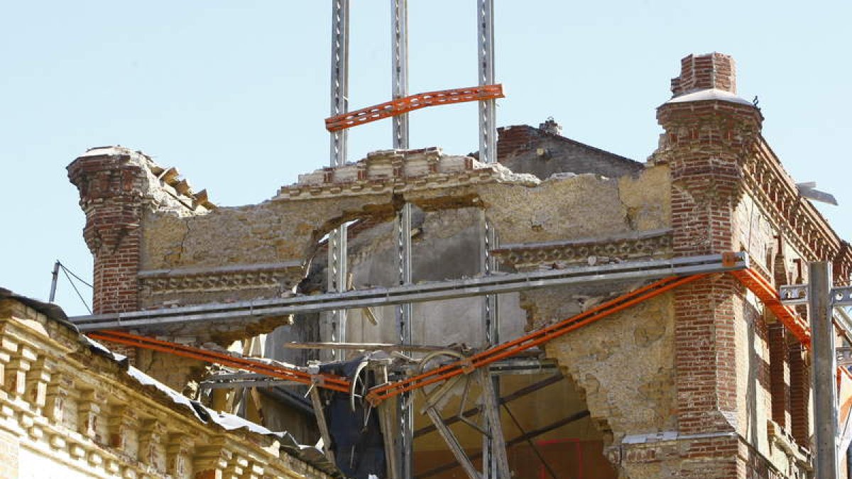 Los edificios seguirán siendo rehabilitados. RAMIRO