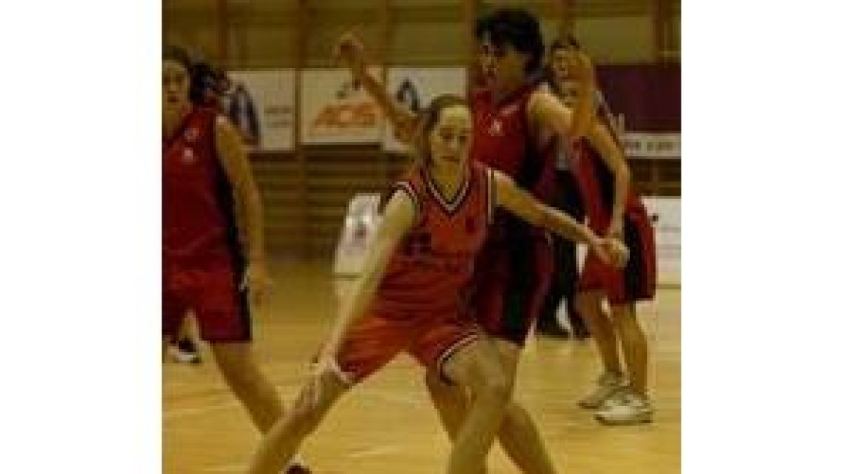 La argentina Gimena tuvo que dejar la cancha al sufrir una lesión
