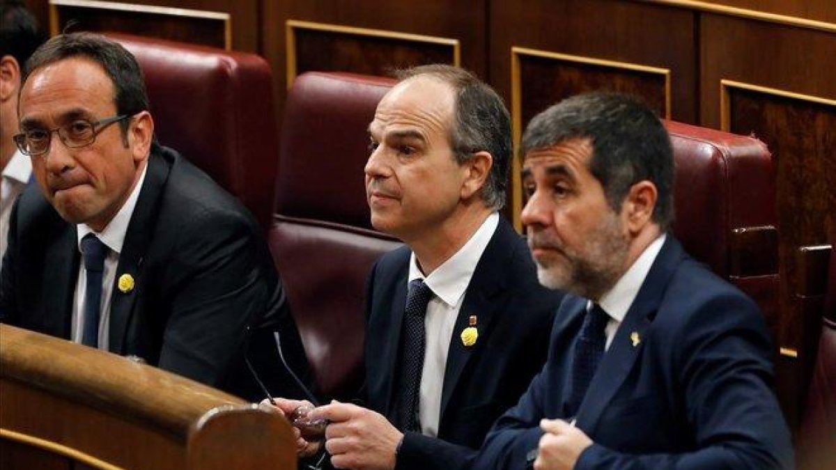 Los presos electos de JxCat en el Congreso este 21 de mayo.