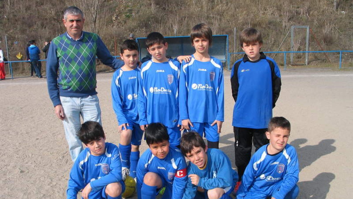 Formación del Cacabelense A de la 2ª División Benjamín.