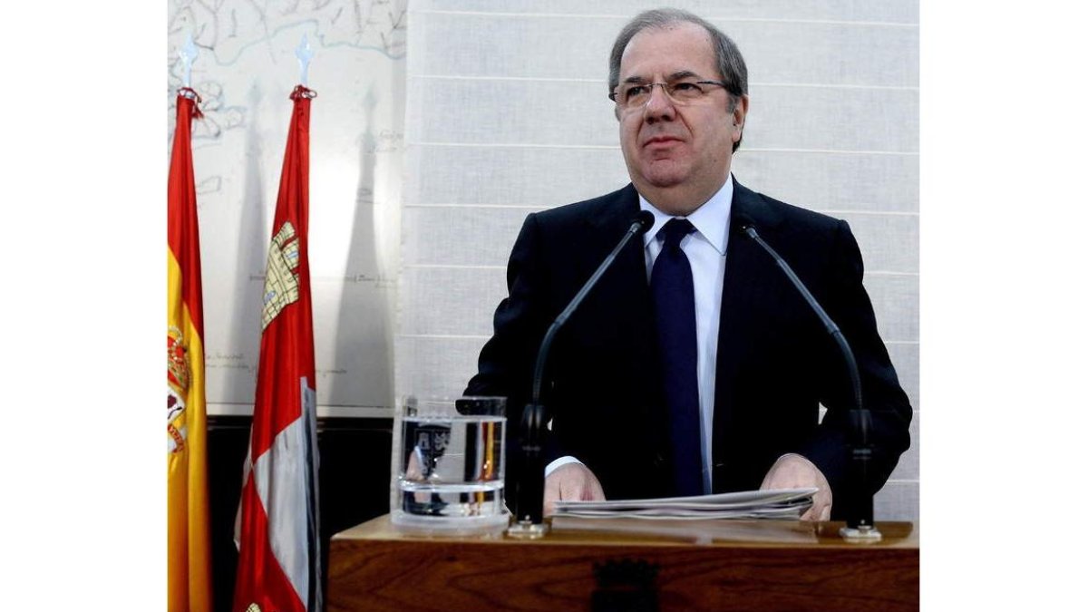 Juan Vicente Herrera, ayer, al dar cuenta de los Presupuestos de la Junta para el año 2015.