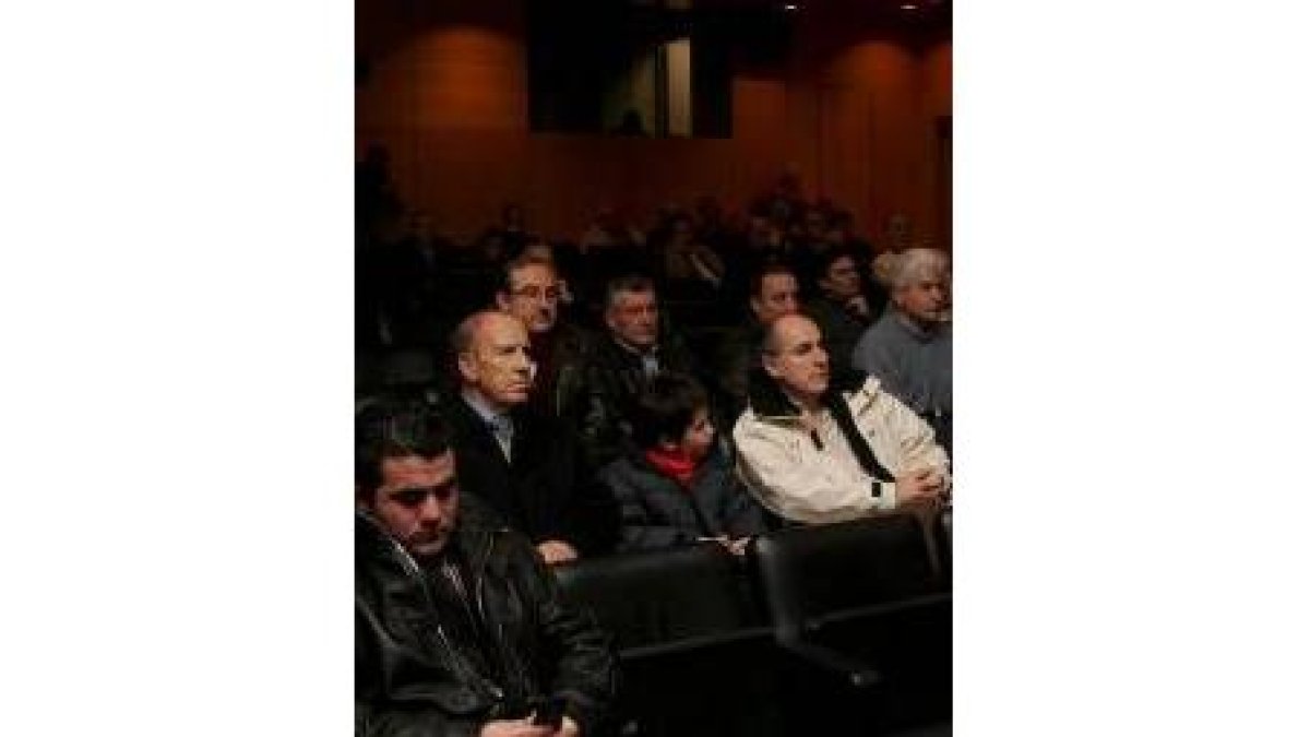 Desde el lunes los socios podrán comprar un «pedacito» de la Deportiva