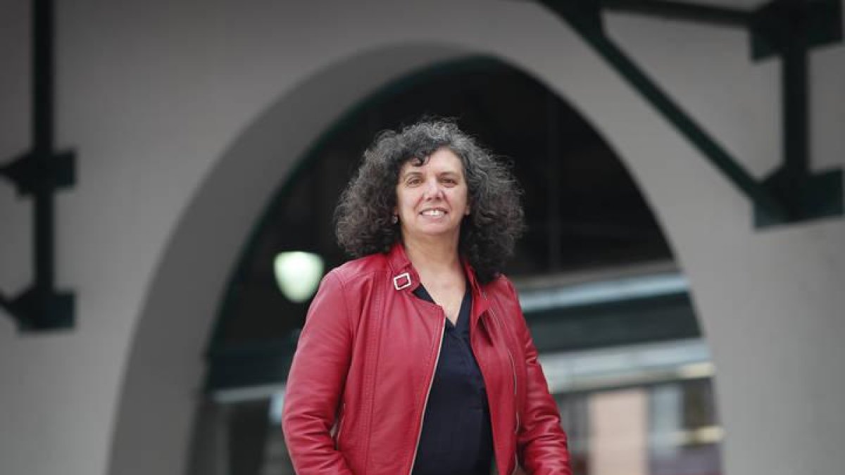 Ana Gaitero, en la zona ecológica del mercado del Conde