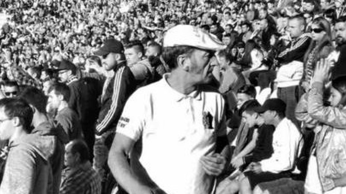 Manuel Romero en un partido de La Cultural. DL