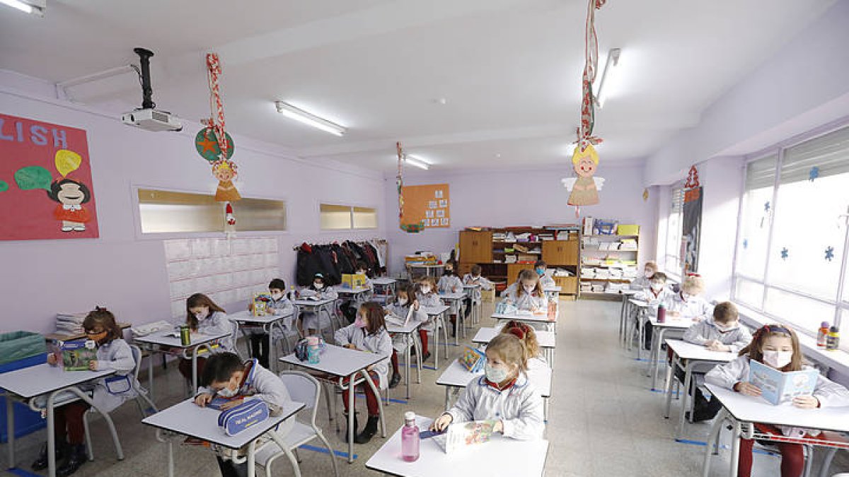 La propuesta de la Junta le falta por concretar algunos días lectivos y que podría oficializarse la próxima semana. MARCIANO PÉREZ