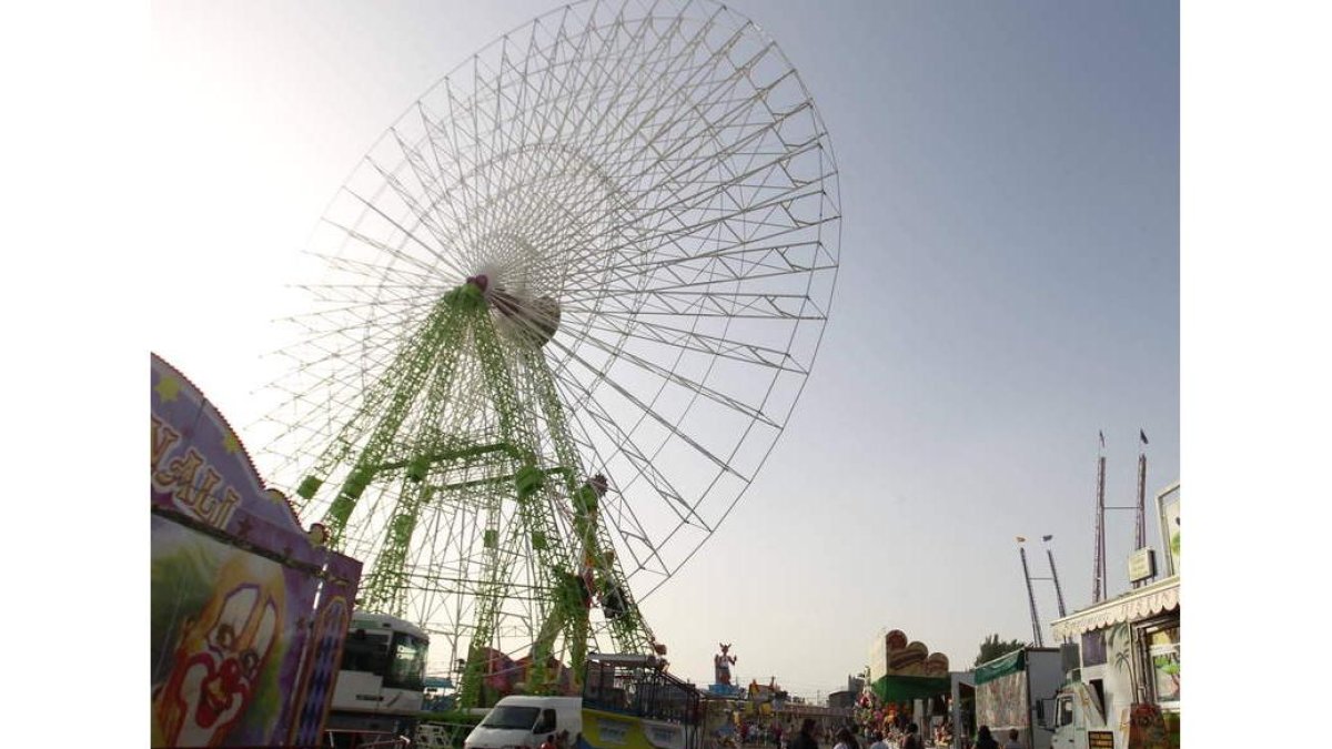 El proceso de desmontaje de la feria comenzó ayer.