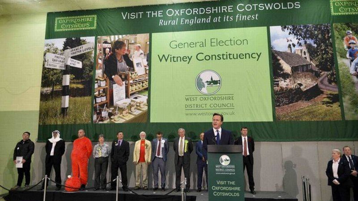 El primer ministro británico, David Cameron, hace una primera valoración de los resultados electorales.