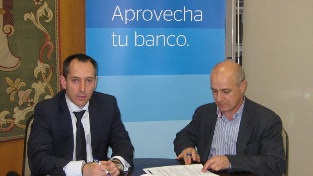 Fernando Ruiz y José Antonio Turrado, en la firma.