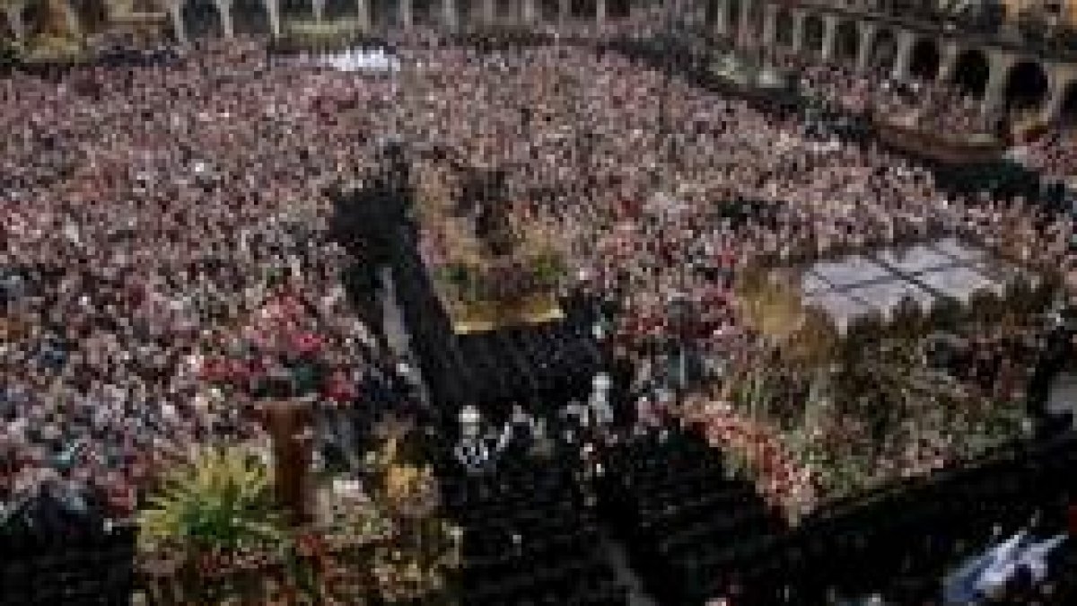 La procesión de Los Pasos, en la mañana de Viernes Santo, es uno de los actos olvidados por la Junta