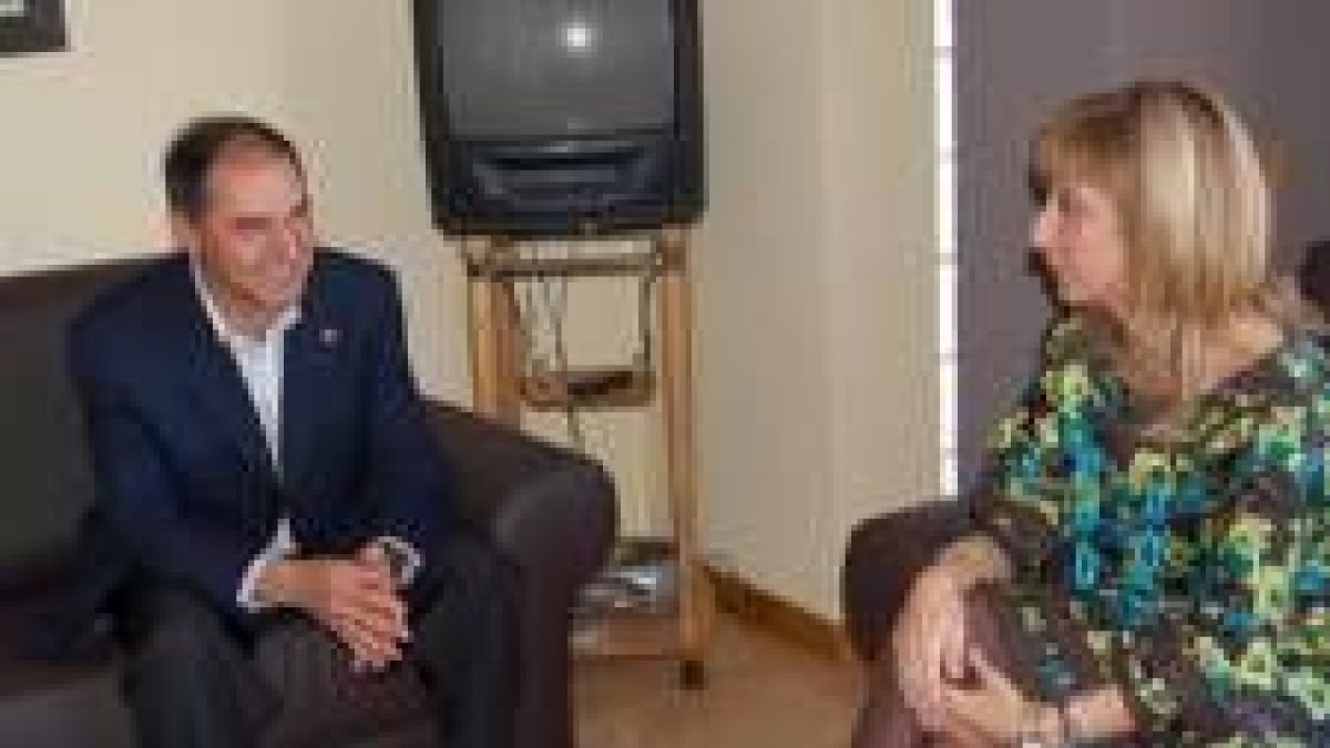 María Eugencia Gancedo recibió en el Ayuntamiento a Arturo Fernández