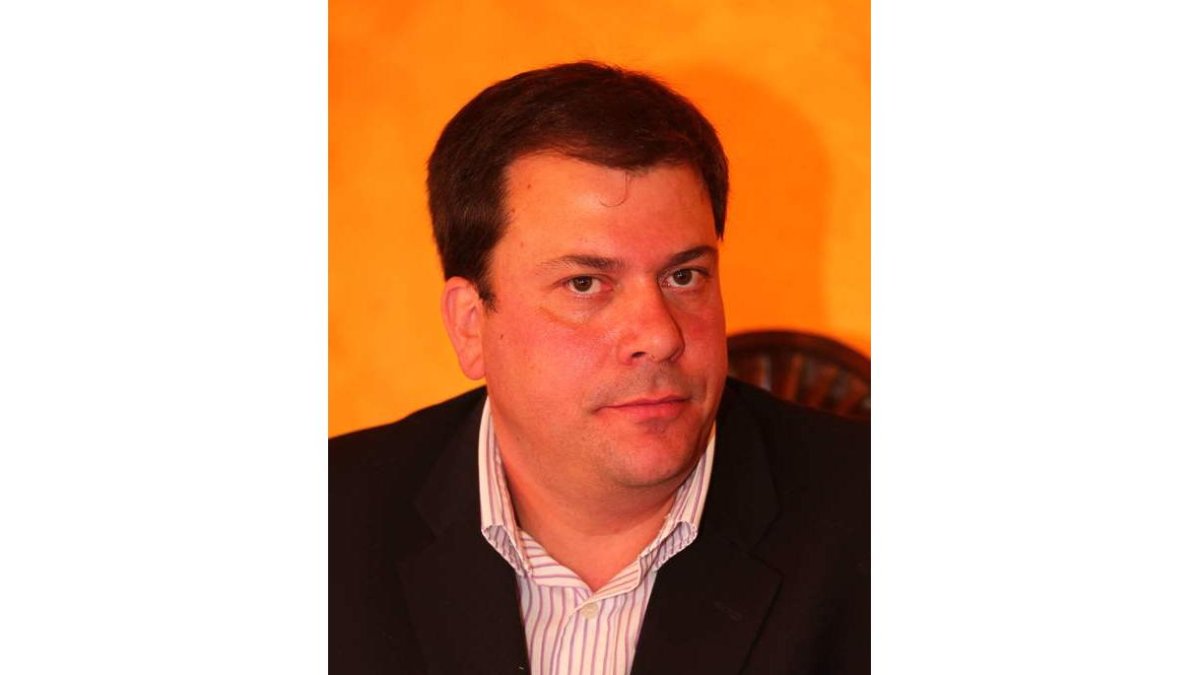Antonio Mendoza.