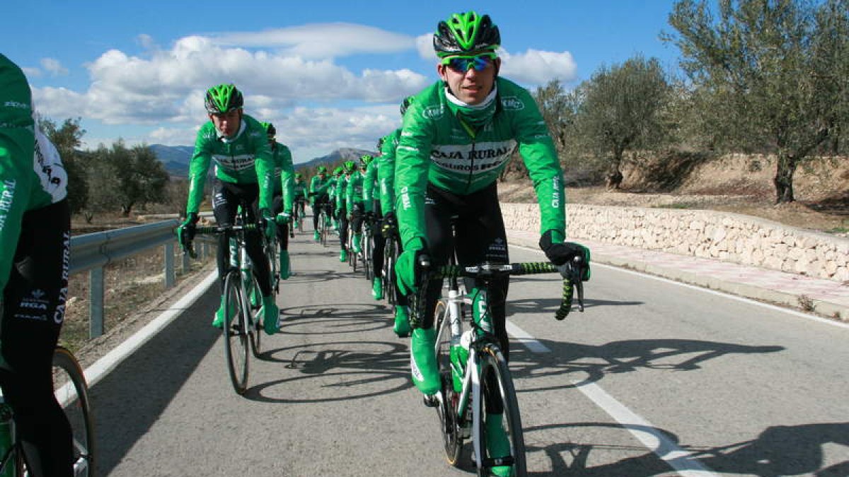 Miguel Ángel Benito, en un entrenamiento con el Caja Rural