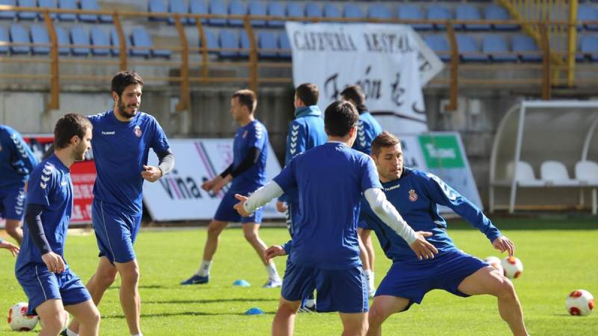Los jugadores culturalistas durante uno de sus entrenamientos.