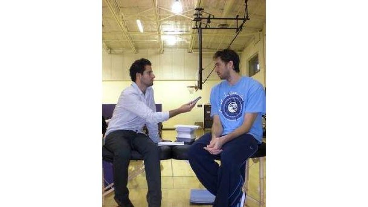 Gasol en una entrevista en el Toyota Center de California.