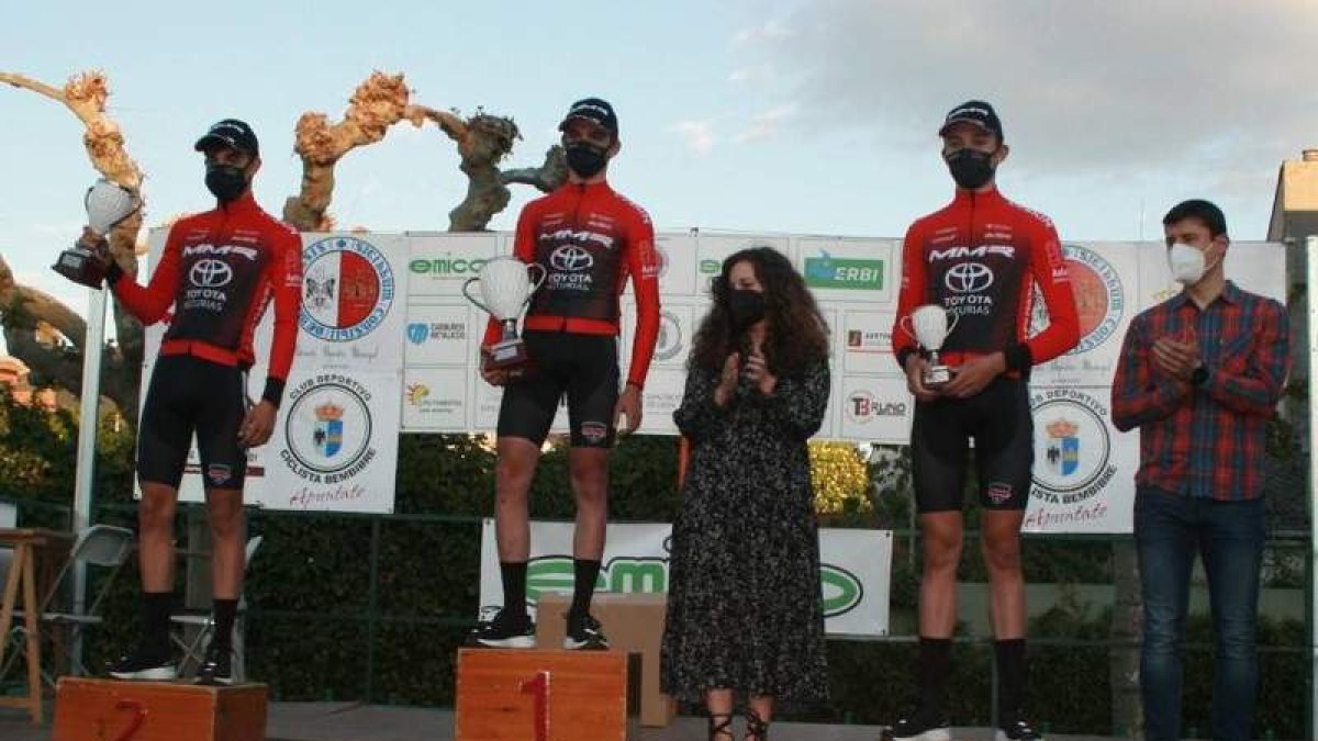 El Memorial Chely Álvarez contó con más de 200 protagonistas. DL