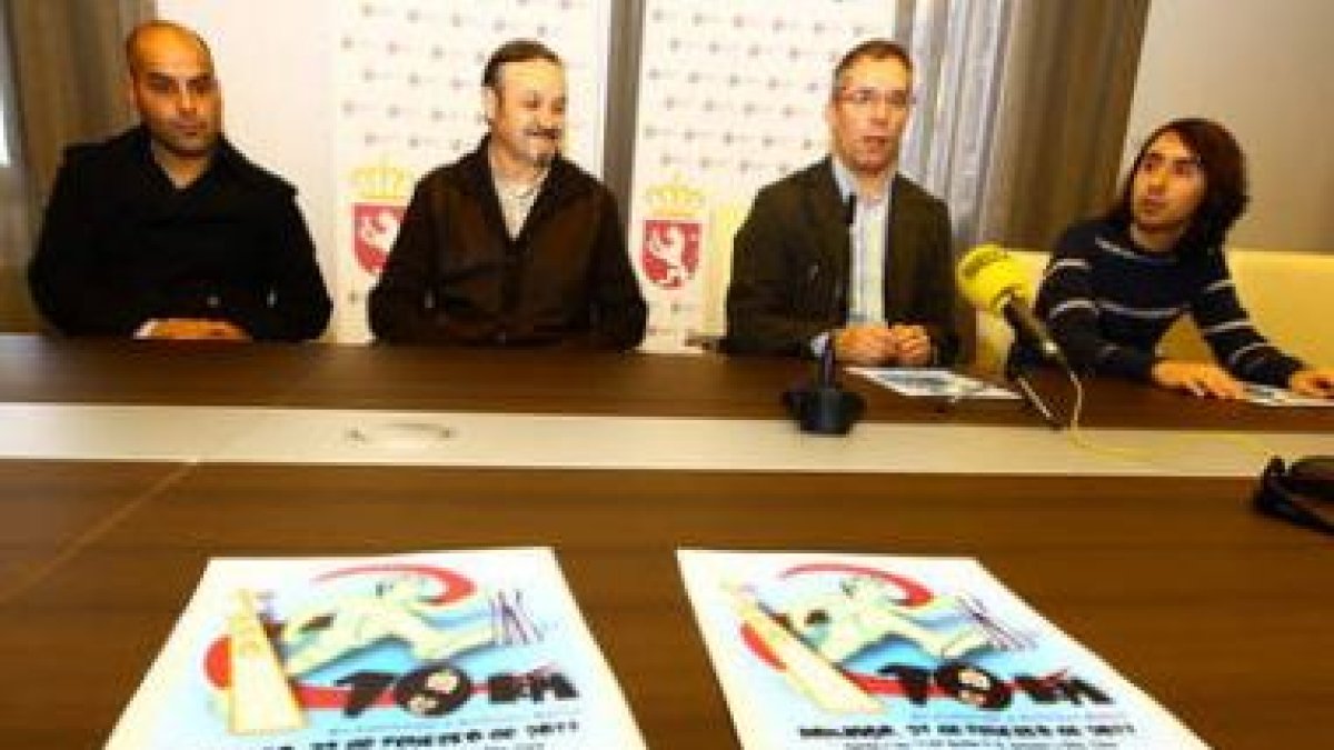 López Benito presentó ayer en la Diputación los diez kilómetros de Valverde de la Virgen.