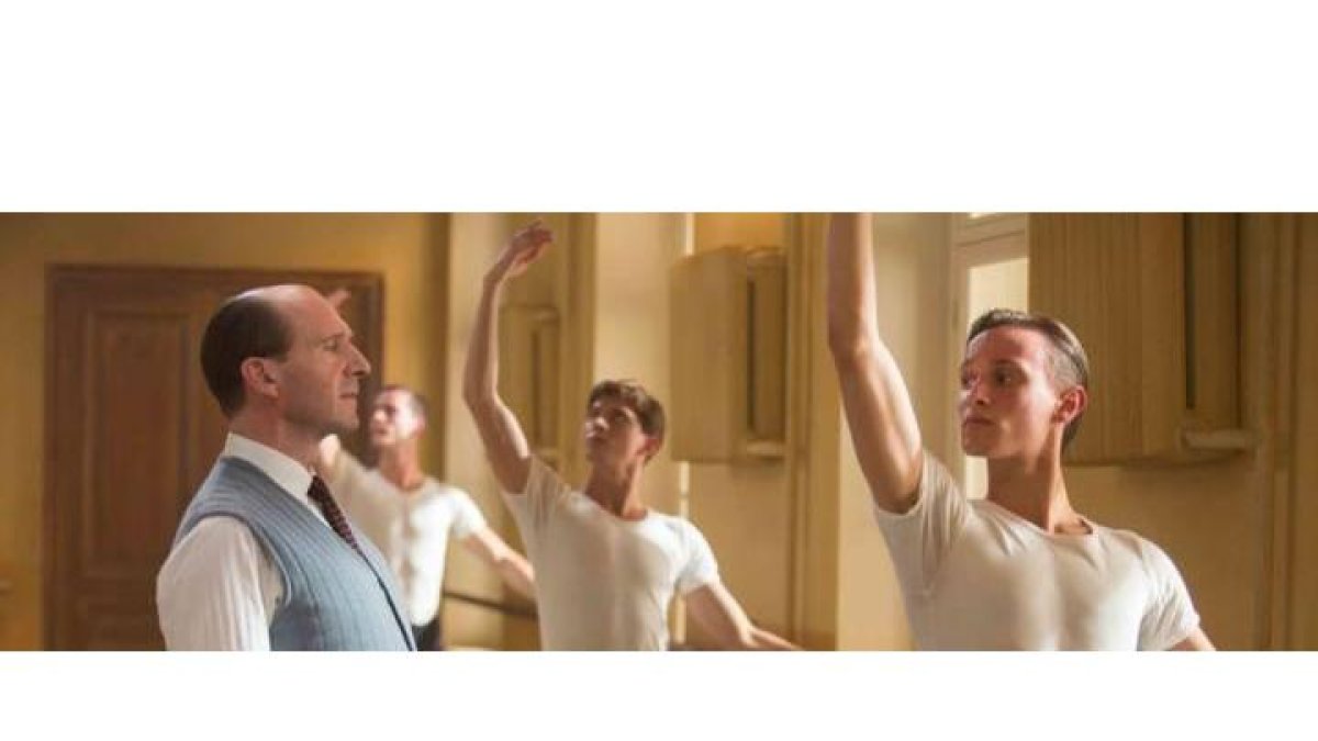 Fotograma de la película 'El bailarín', que llega hoy a la cartelera.