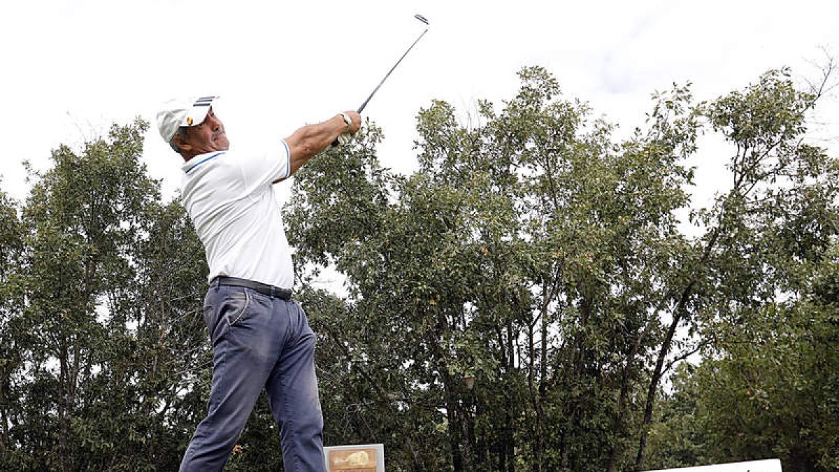 La segunda jornada del Torneo Diario de León de Golf volvió a ser espectacular. MARCIANO PÉREZ