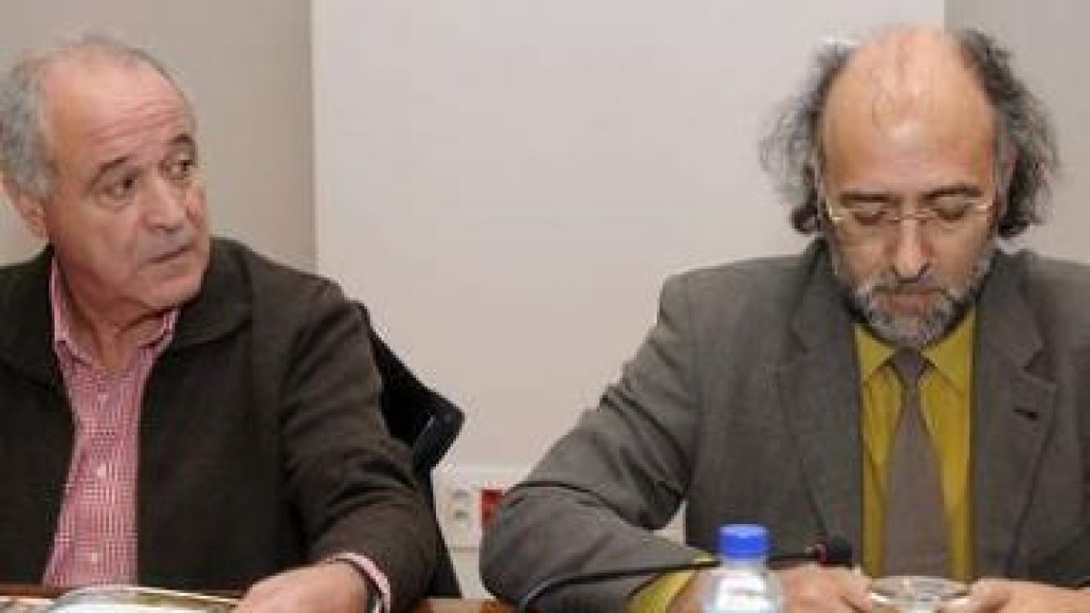 Rogelio Blanco, a la derecha, junto a Alfonso García.