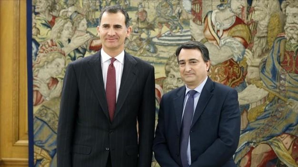 El PNV, que acudió a la audiencia con el Rey Felipe VI sobre la investidura, anuncia que no dará su apoyo