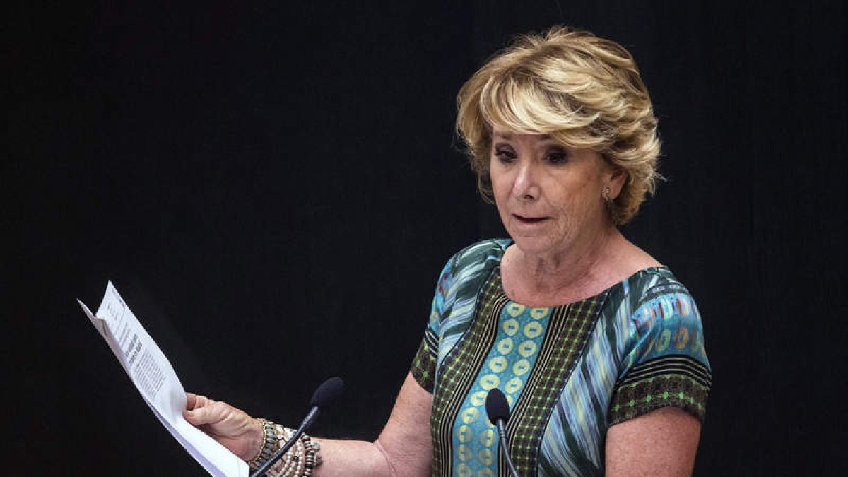 La portavoz del PP en Madrid, Esperanza Aguirre. EMILIO NARANJO