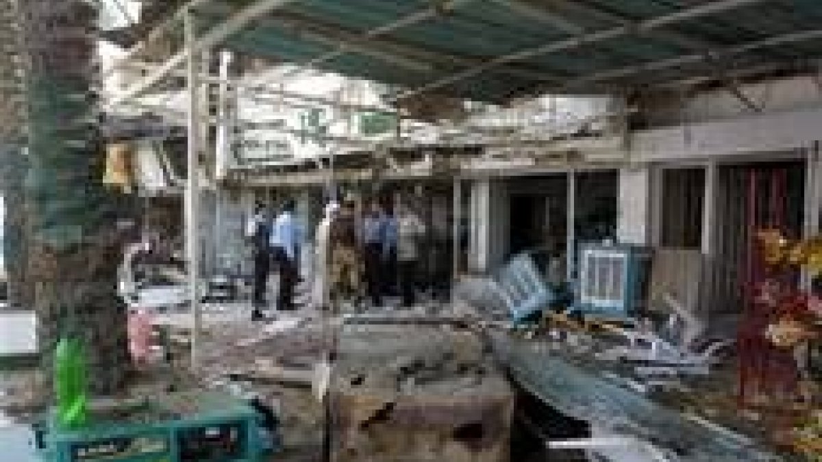 El suicida atacó un restaurante utilizado a diario por los agentes de seguridad en Bagdad
