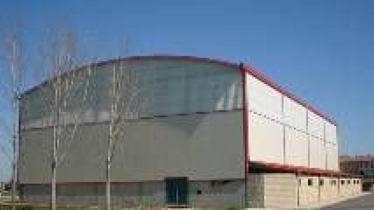 Los trabajos del nuevo polideportivo de la localidad ya están concluidos