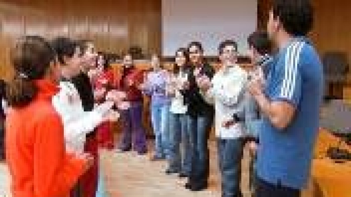 Un momento del último foro de jóvenes en el que pidieron actividades para los fines de semana