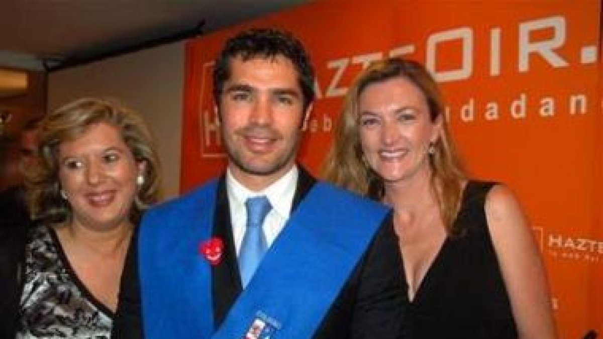 Eduardo Veráestegui, en su visita al Colegio Peñacorada.