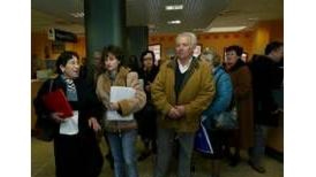 Los vecinos de Arganza presentaron hace meses firmas en la Junta pidiendo paralizar la concentración