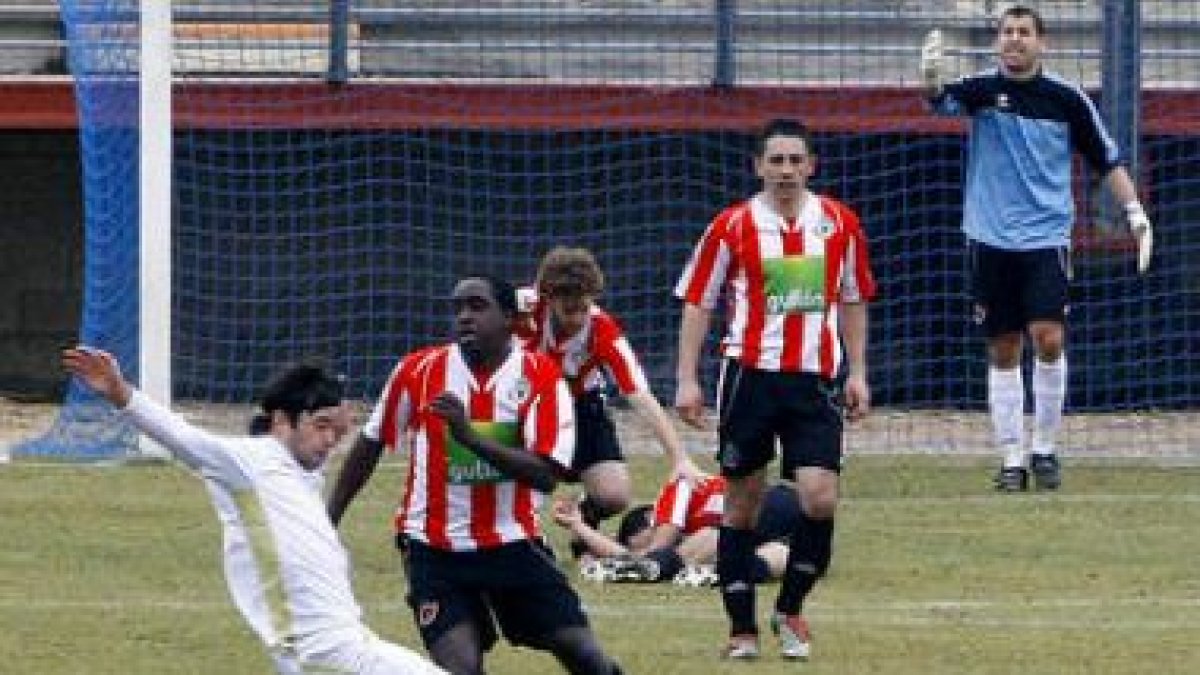 El filial blanco no pudo con un ordenado equipo palentino.