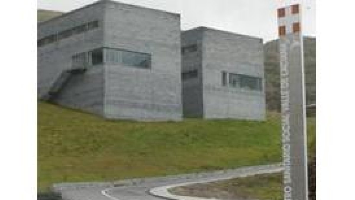 El hospital comarcal de Villablino está terminado, pero aún no ha entrado en funcionamiento