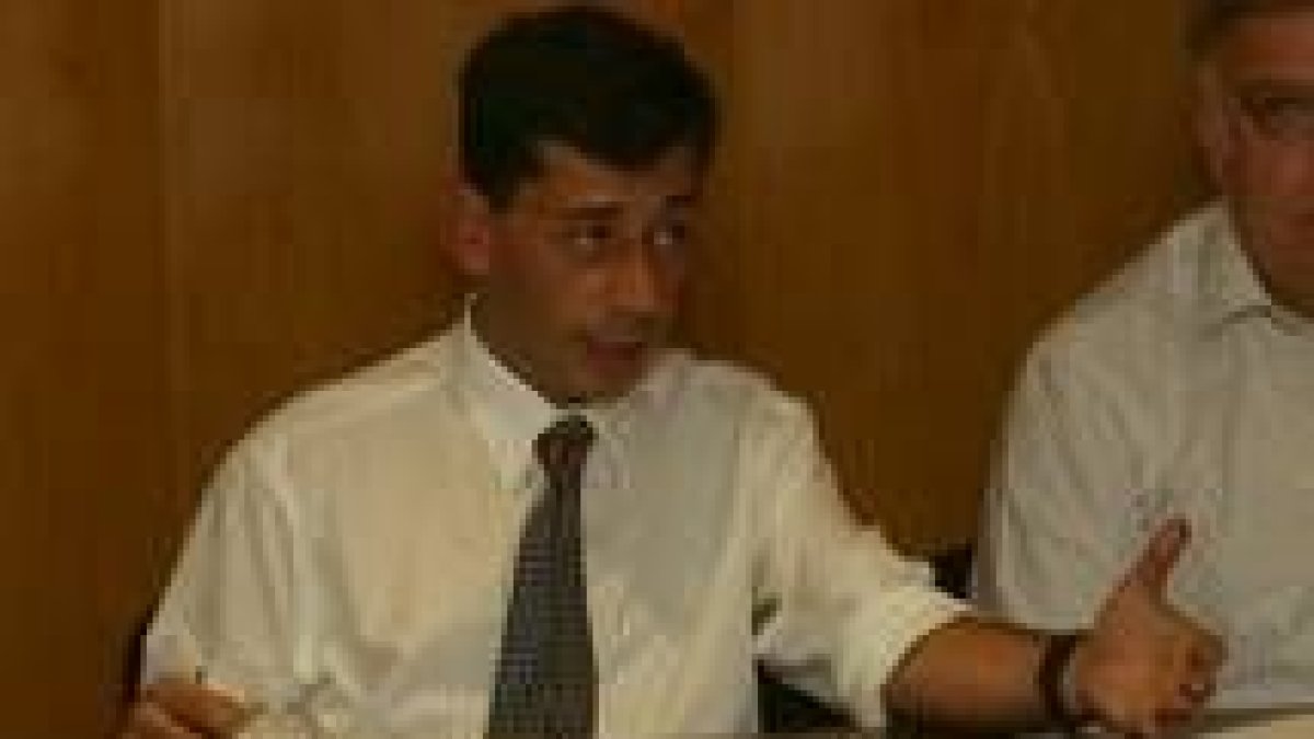 El portavoz del PP en Bembibre teme que se pierdan subvenciones ya concedidas al Ayuntamiento