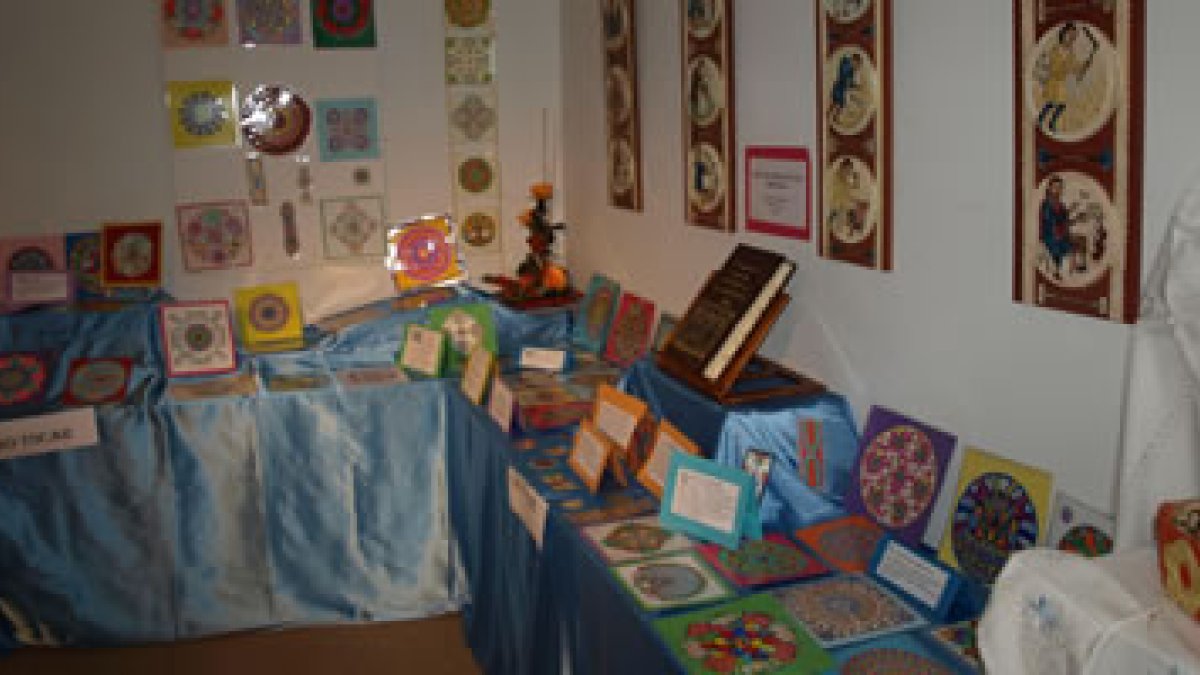 Exposición de las amas de casa de Santa María del Páramo.