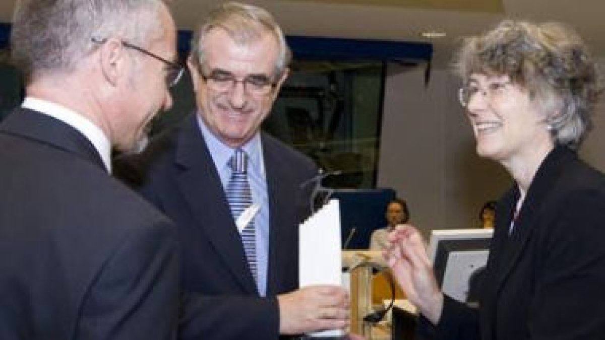 Álvarez Guisasola recibe el premio de la Comisión Europea al mejor proyecto energético
