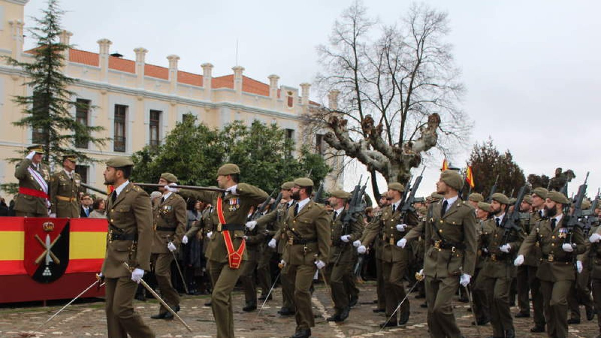 El desfile. A. VALENCIA