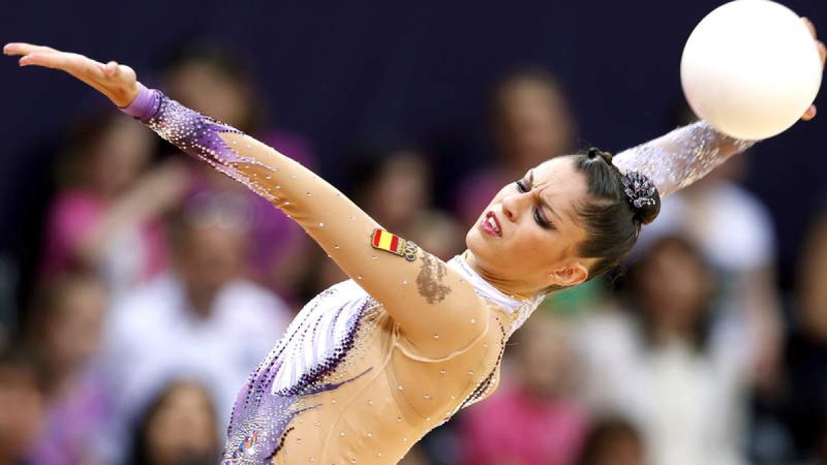 Carolina Rodríguez con el ejercicio de pelota en el que consiguió una puntuación de 17,100.
