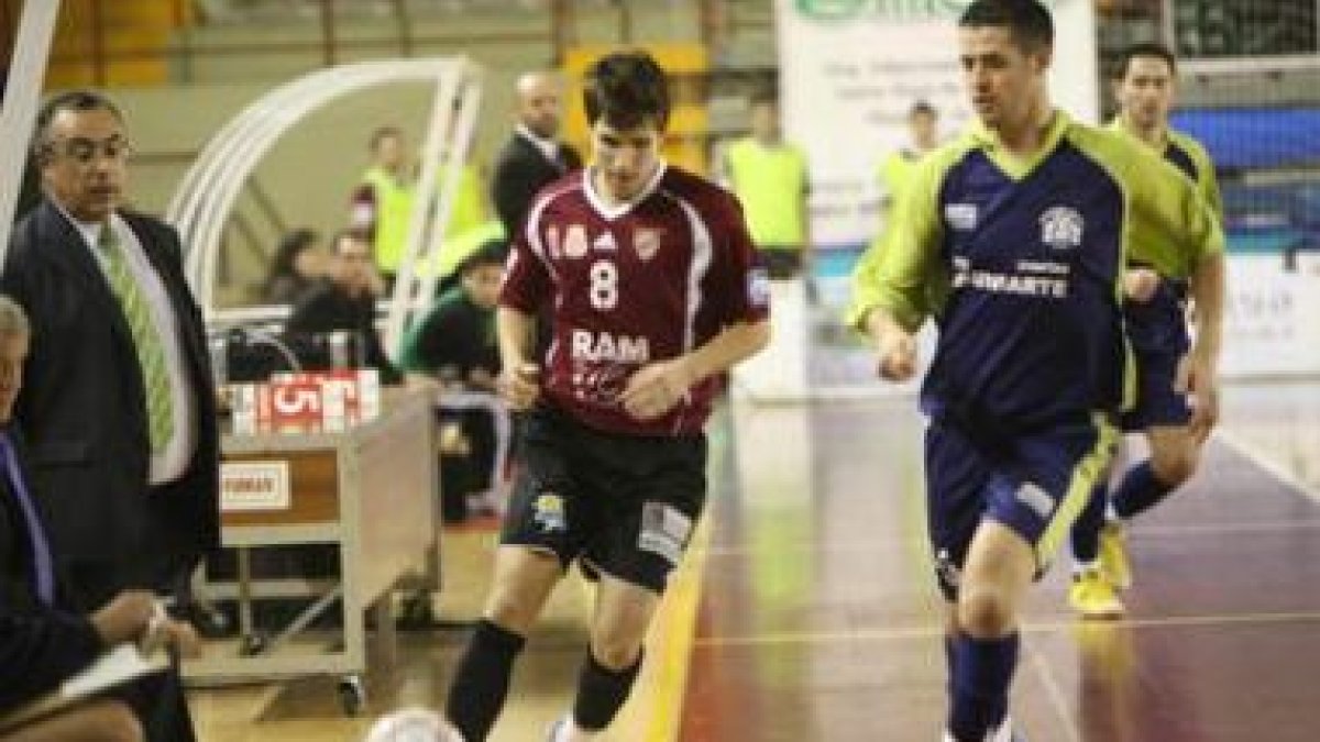 El equipo leonés buscará esta tarde frente al Villaverde su segunda victoria de la temporada en el P