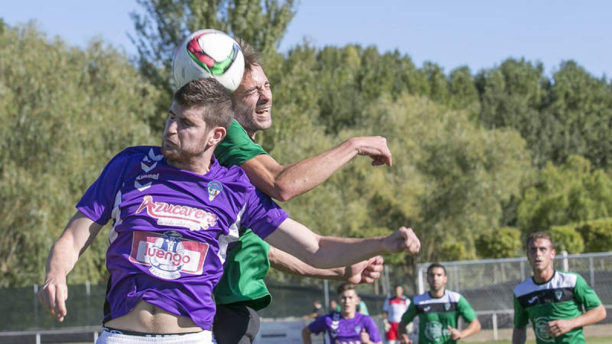Álvaro será la referencia ofensiva bañezana.