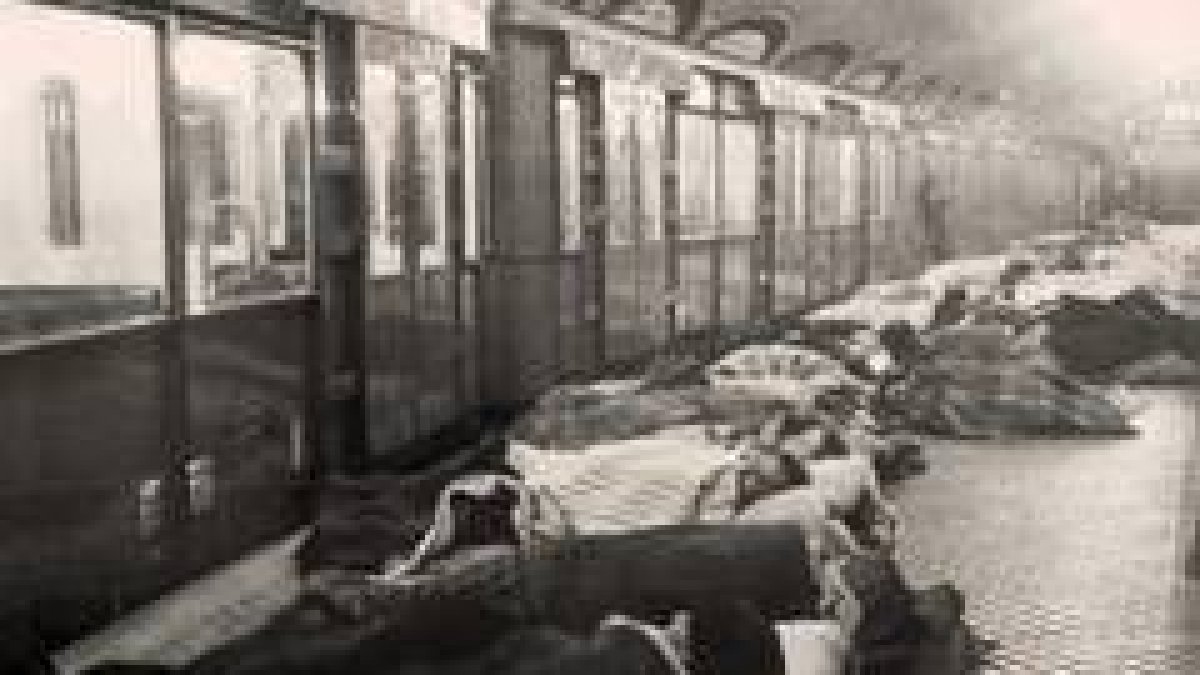 Imagen de una de las fotos de las brigadas internacionales que se han recuperado para un catálogo