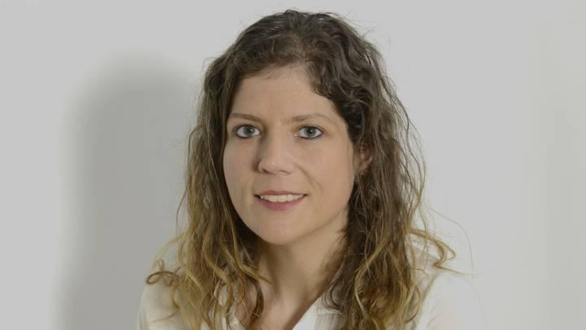 Paula Conde es la candidata del PP en Sahagún.