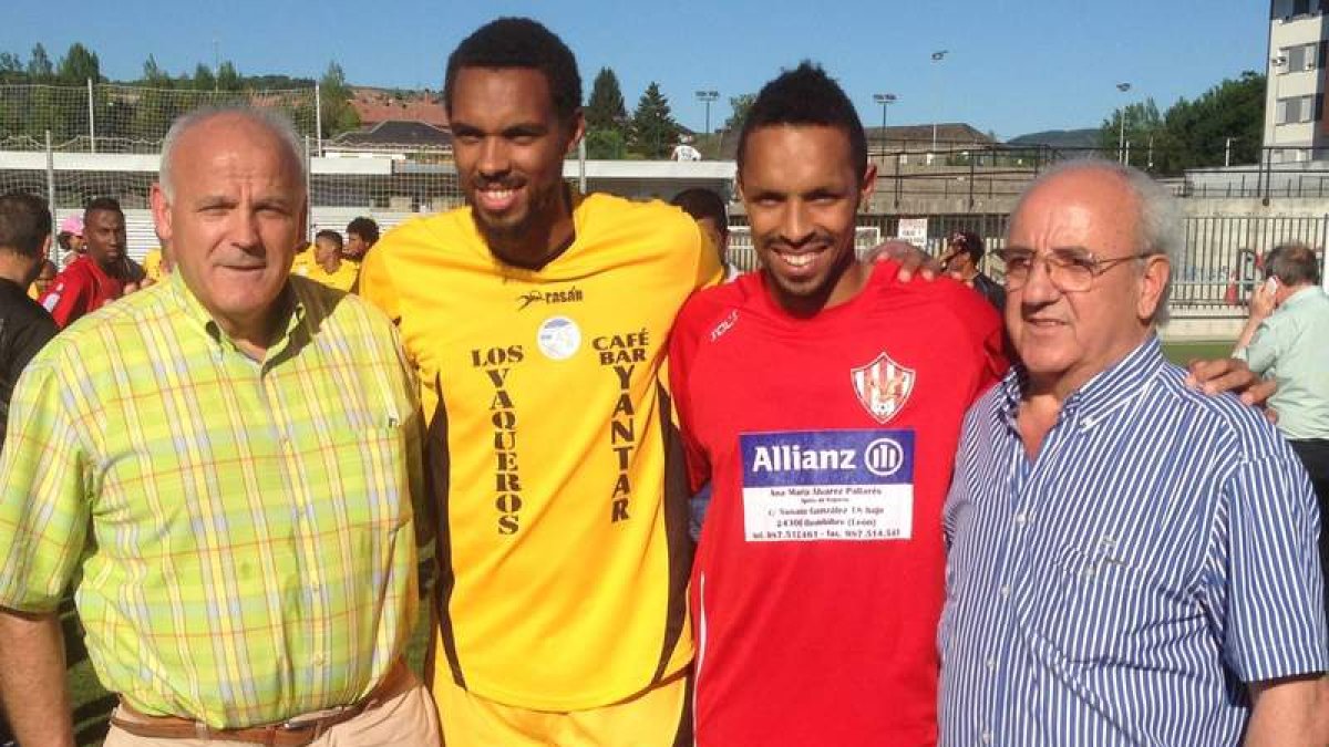 Serafín Vázquez, Rui, Valdo y el mítico futbolista Marianín.