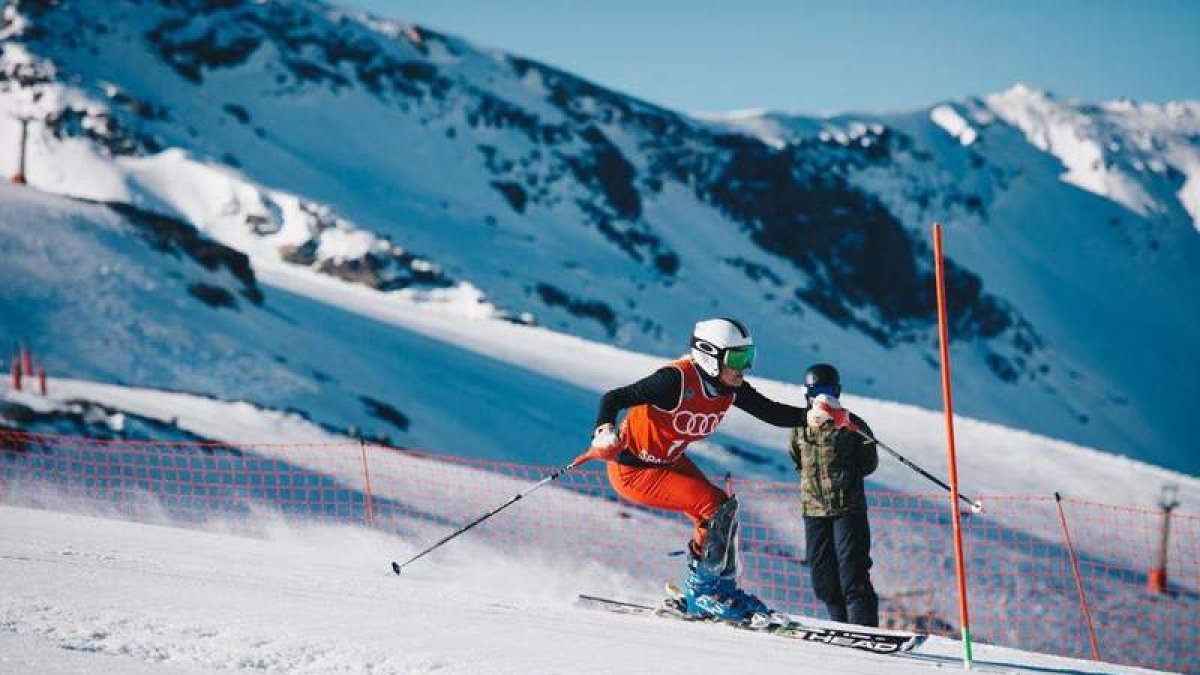 Sierra Nevada acogió los campeonatos de España Máster Real Federación Española de Deportes de Invierno. DL