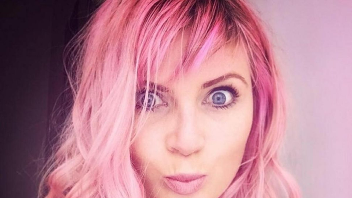 La neozelandesa Alice Brine escribe una carta viral feminista en el Facebook y da la vuelta al mundo.